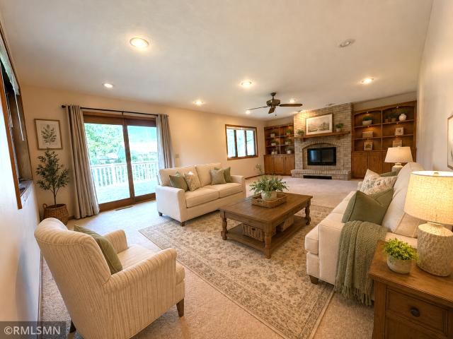 House for sale in New Prague, Le Sueur County
