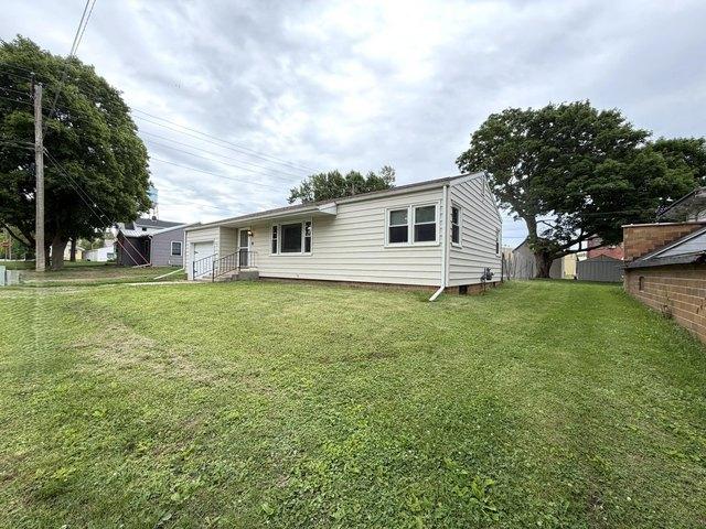 House for sale in Emmet, Iowa