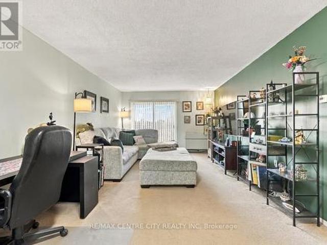 Condo for sale in London, Southwestern Ontario