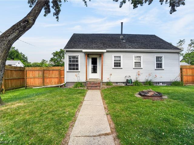 House for sale in Warren, Ohio