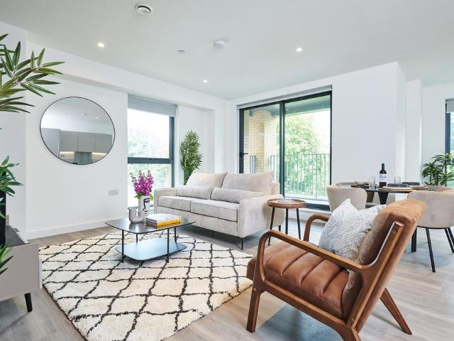 Apartment for rent in Guildford Park, Guildford