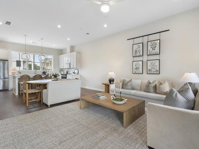 Townhouse for sale in Alpharetta, Georgia