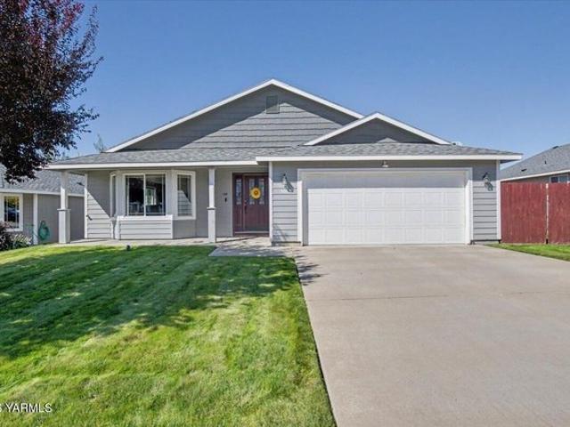 House for sale in Moxee, Washington
