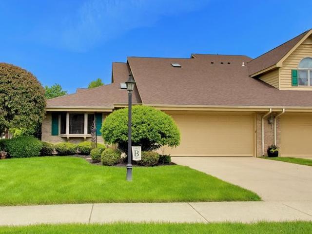Townhouse for sale in Schererville, Indiana