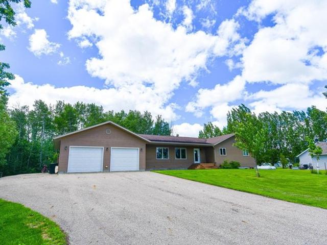 House for sale in Newfolden, Minnesota