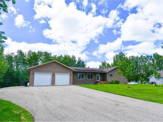 House for sale in Newfolden, Minnesota