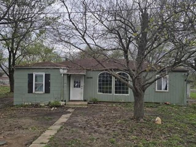 House for sale in Urich, Missouri