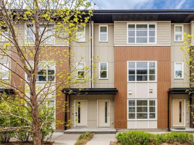 Townhouse for sale in Northwest, Alberta