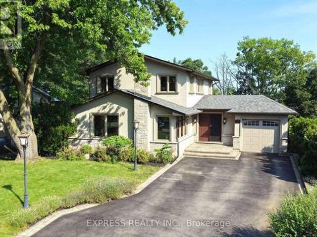 House for sale in Oakville, Ontario