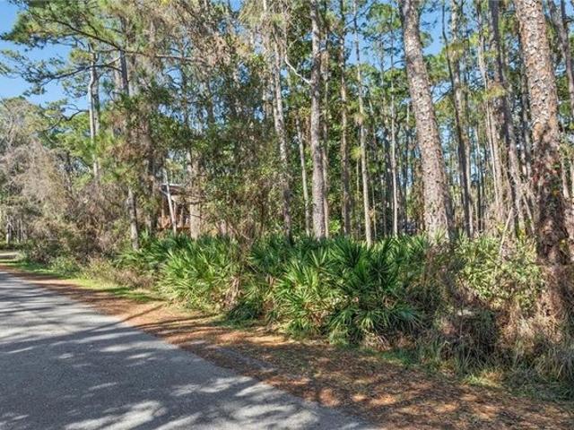 Land for sale in Dauphin Island, Alabama