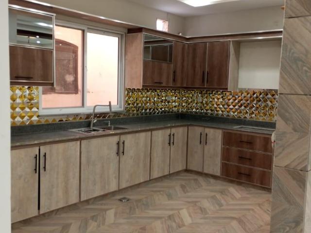 Apartment for sale in Lahore, Bahria Town