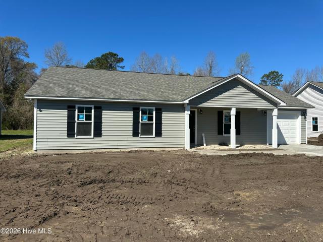 House for sale in Maysville, North Carolina