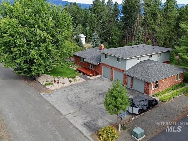 House for sale in Cascade, Valley County