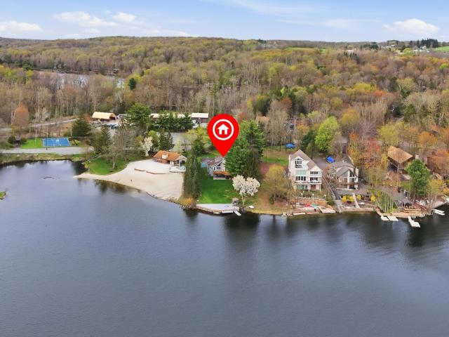 House for sale in Hamlin, Pennsylvania