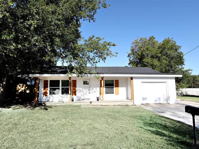 House for sale in Bowie, Montague County