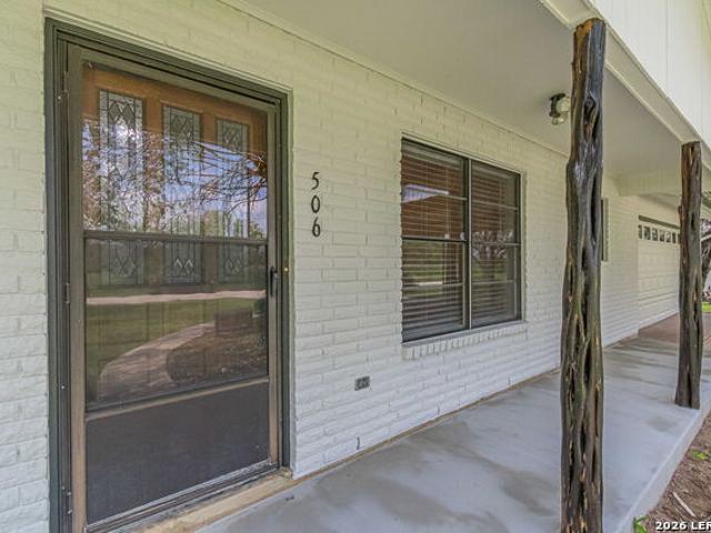 House for sale in Jourdanton, Texas