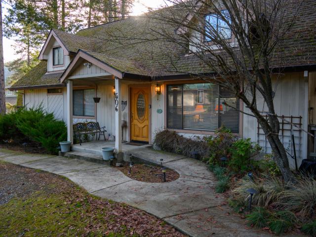 House for sale in Weaverville, California