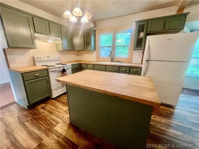 House for sale in Stover, Missouri