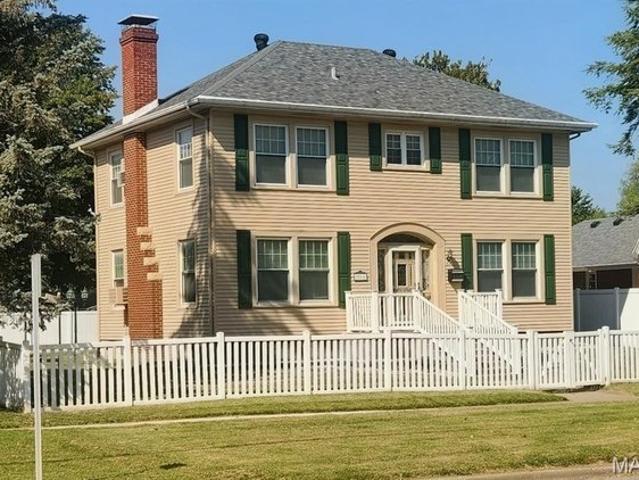 House for sale in Jersey, Illinois
