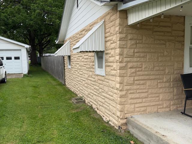 House for sale in Crawfordsville, Indiana