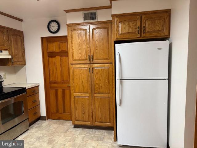 House for sale in Cedarville, New Jersey