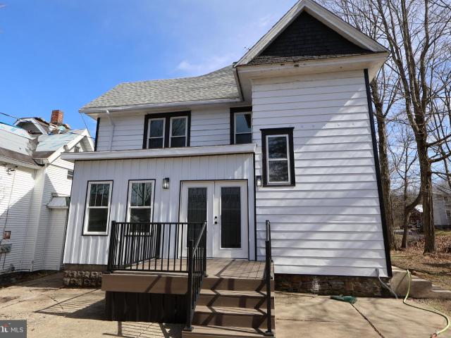 House for sale in Crawford, Pennsylvania