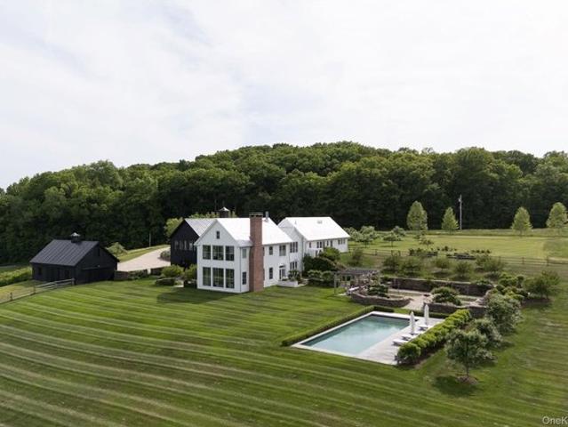 House for sale in Pine Plains, New York