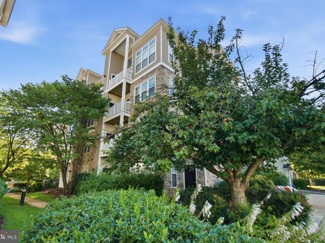 Condo for sale in Virginia