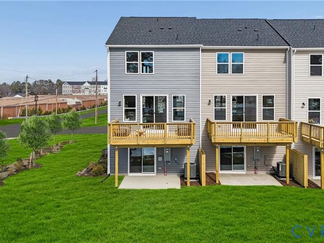 Townhouse for sale in Virginia