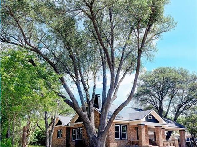 House for sale in Wortham, Texas