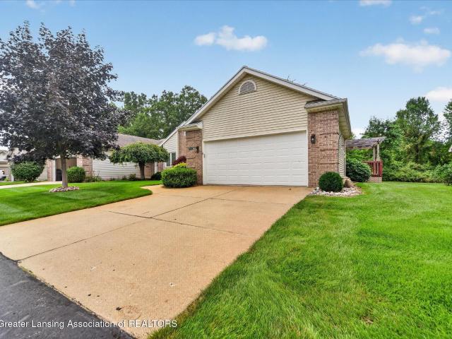 Condo for sale in Eaton, Michigan