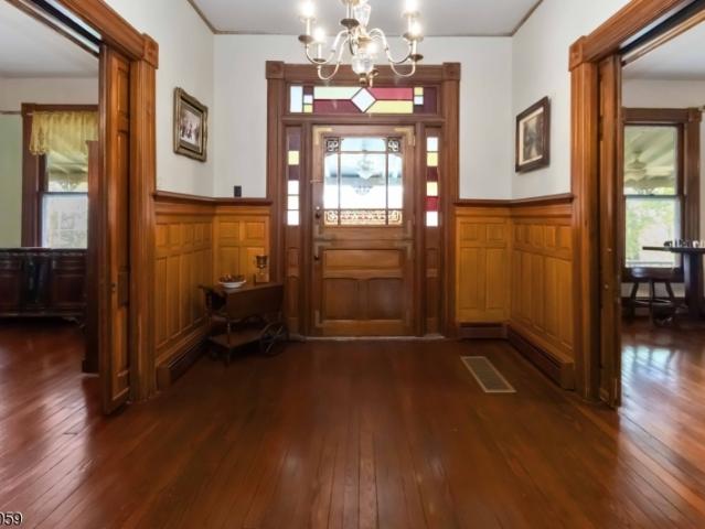 House for sale in Landing, New Jersey