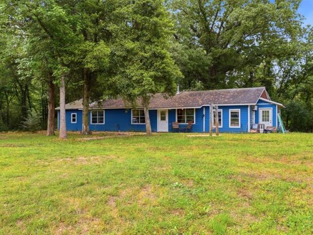 House for sale in Wood, Texas