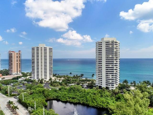 Condo for sale in Riviera Beach, Florida