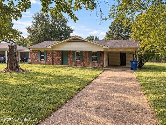 House for sale in Horn Lake, DeSoto County