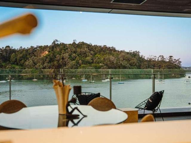 Apartment for sale in Paremoremo