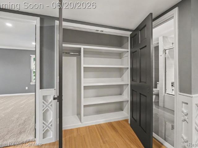 Condo for sale in Waterford, Michigan