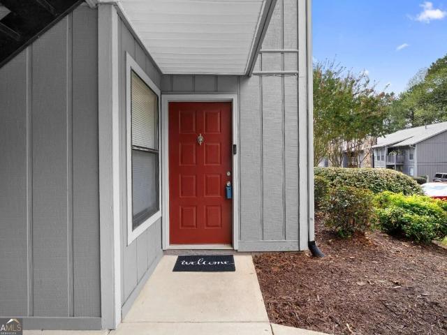 Condo for sale in Tucker, DeKalb County