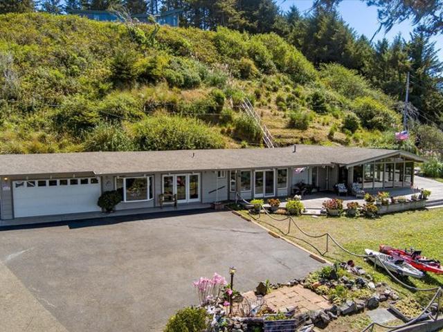 House for sale in Humboldt, California