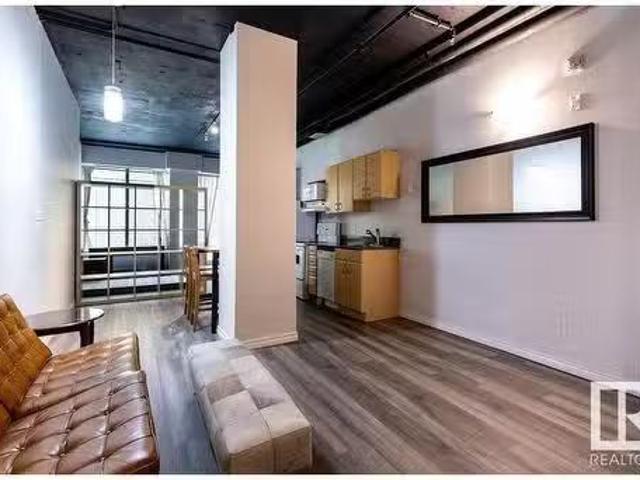 Condo for sale in Wedgewood, Alberta
