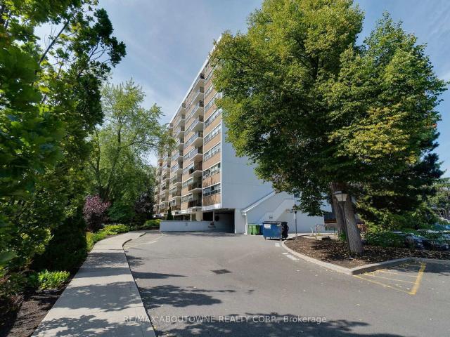 Condo for sale in Oakville, Ontario