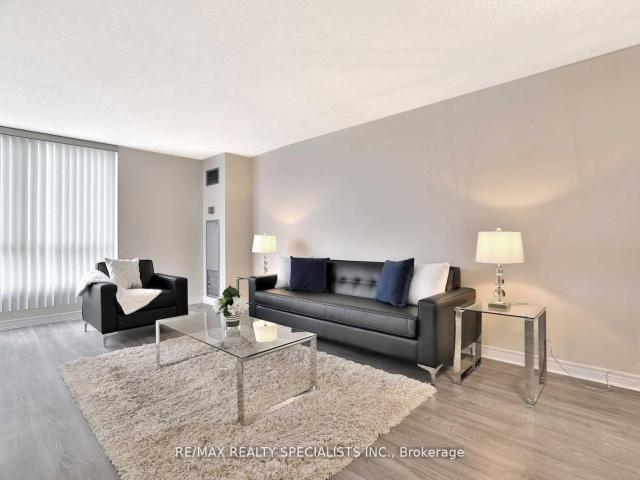 Condo for rent in Eglinton—Lawrence, Toronto