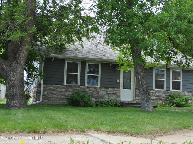 House for sale in Mount Lemmon, South Dakota