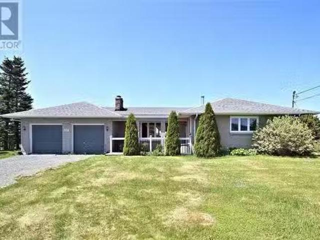 House for sale in Upper Island Cove, Newfoundland And Labrador
