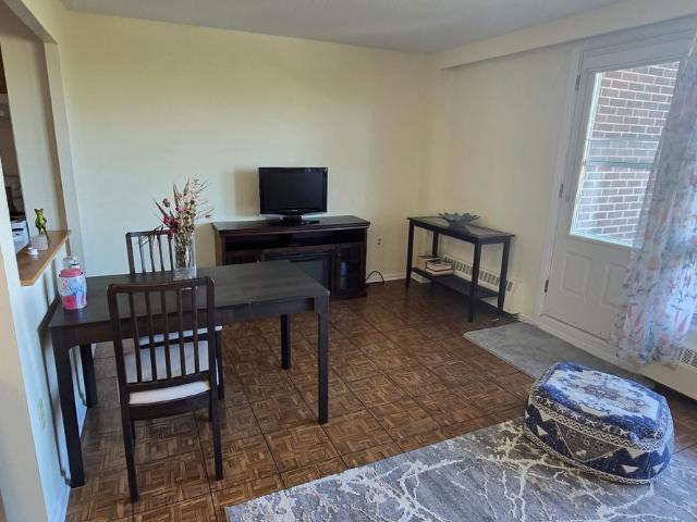 House for rent in Beacon Hill South, Ottawa