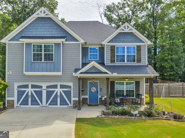 Townhouse for sale in Bonaire, Georgia