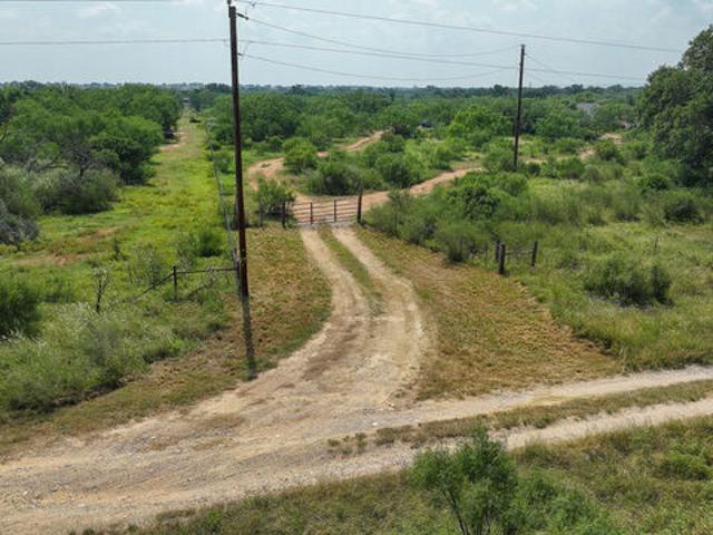House for sale in New London, Texas