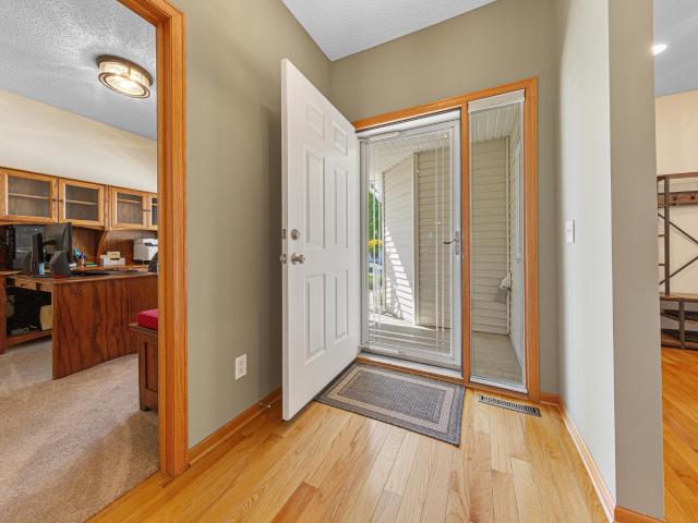 Townhouse for sale in Bridgewater Heights, Dundas