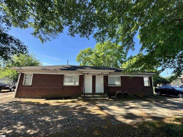 House for sale in Greenville, South Carolina