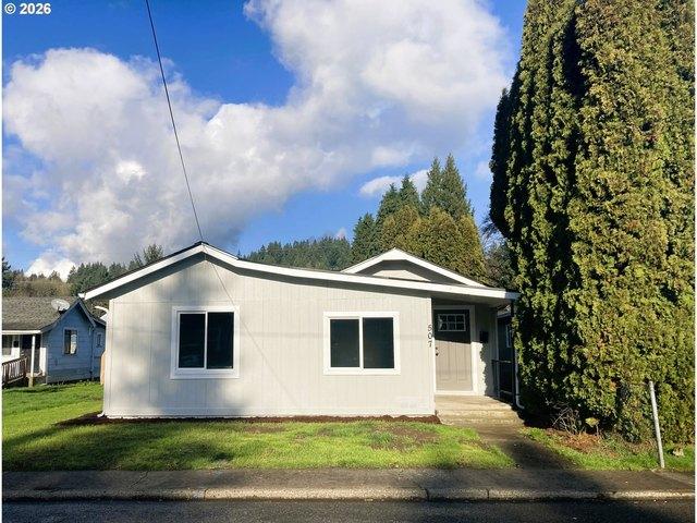 House for sale in Kelso, Washington